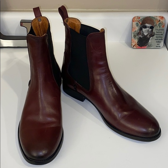 frye melissa chelsea wine